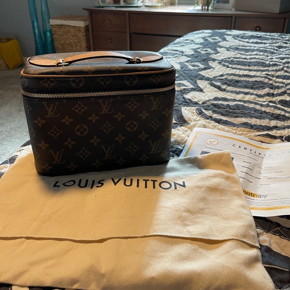 Louis Vuitton Nice BB